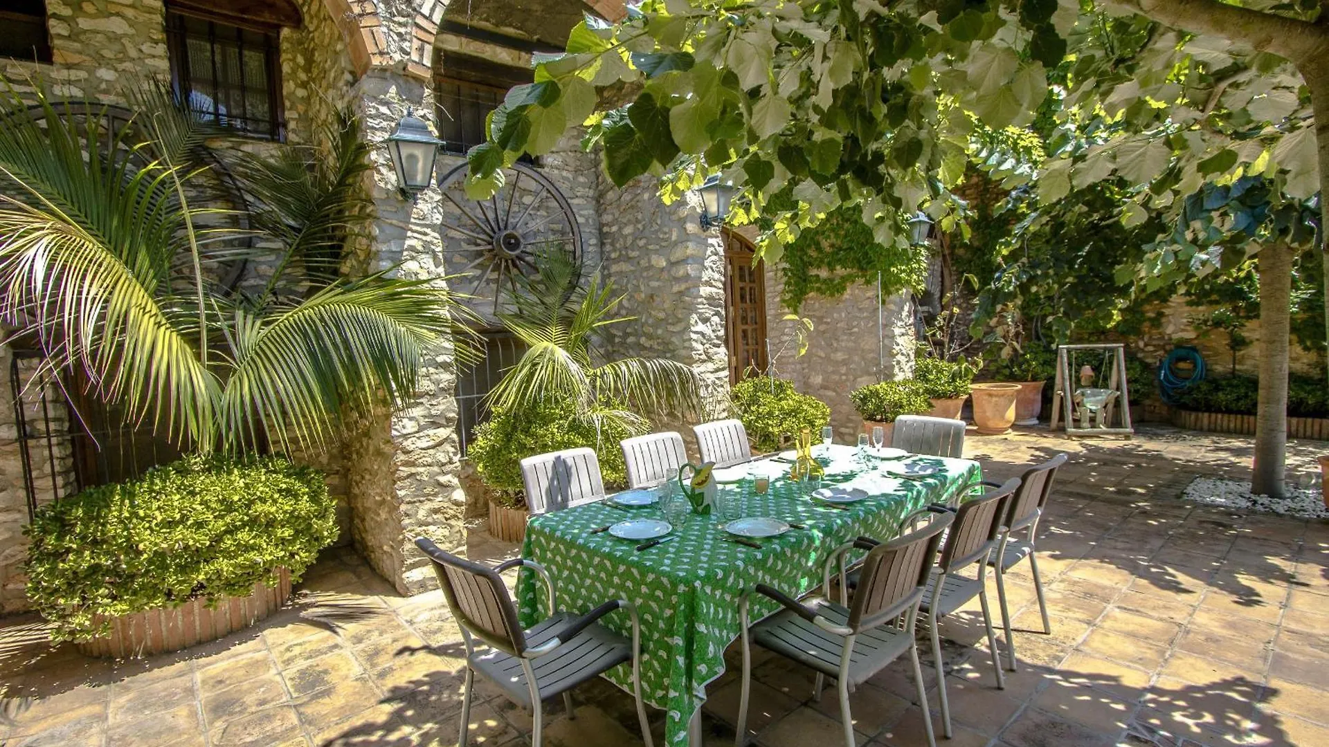 Catalunya Casas Unique Sanctuary With Extra Large Pool! Vila Santa Oliva 0*,