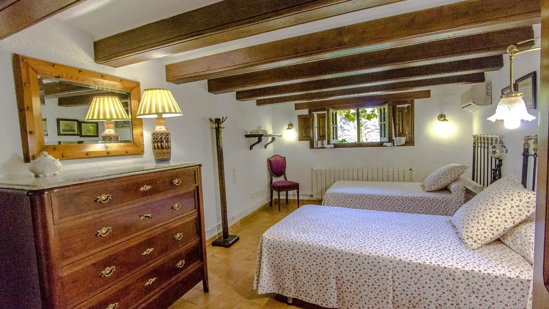 Catalunya Casas Unique Sanctuary With Extra Large Pool! Villa Santa Oliva Spanyolország